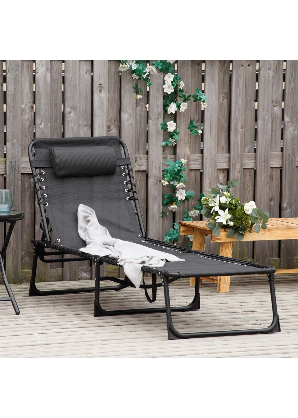 Garden Lounge Chairs and Sun Loungers