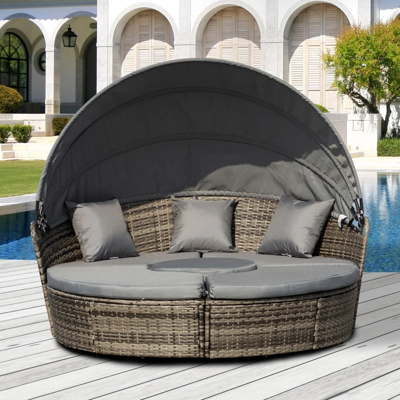 Round rattan daybed