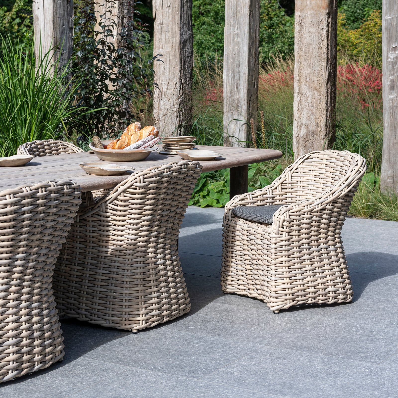 Wicker Dining Chair for Outdoor Gatherings