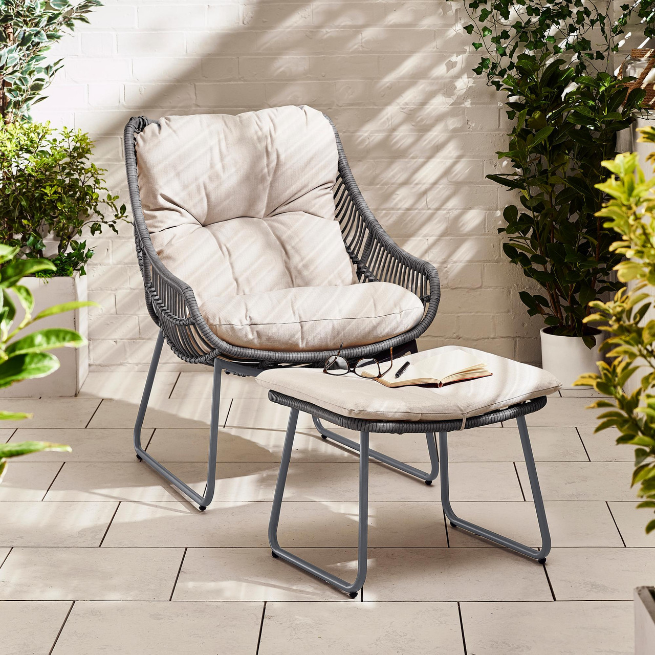 Grey Rattan Lounge Chair