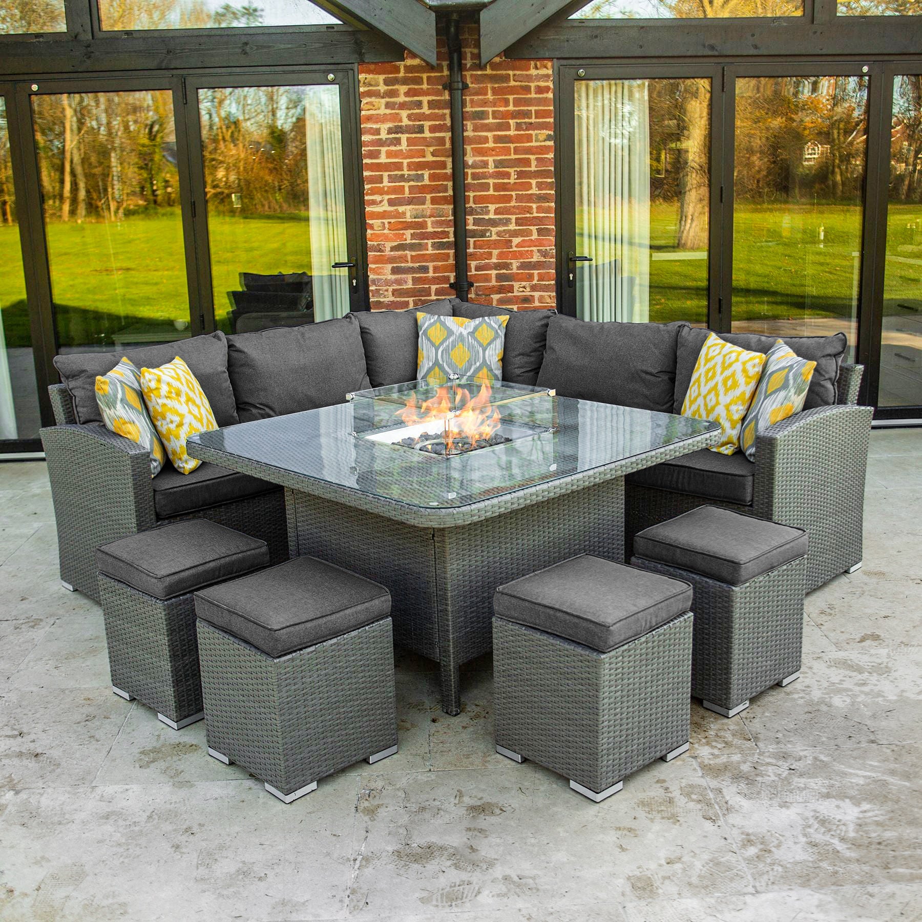 Cube Fire Pit Dining Set