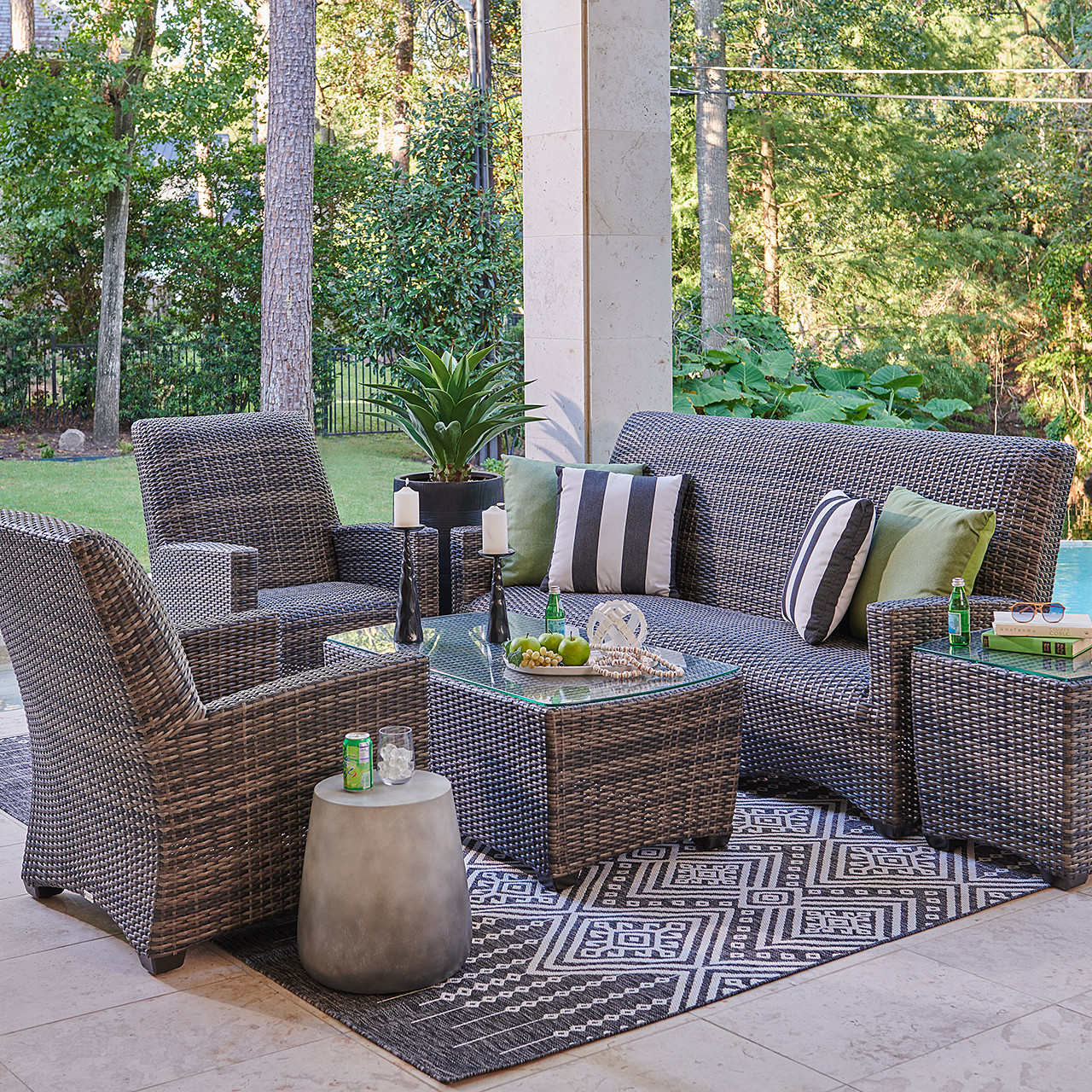 Classic Wicker Patio Armchair