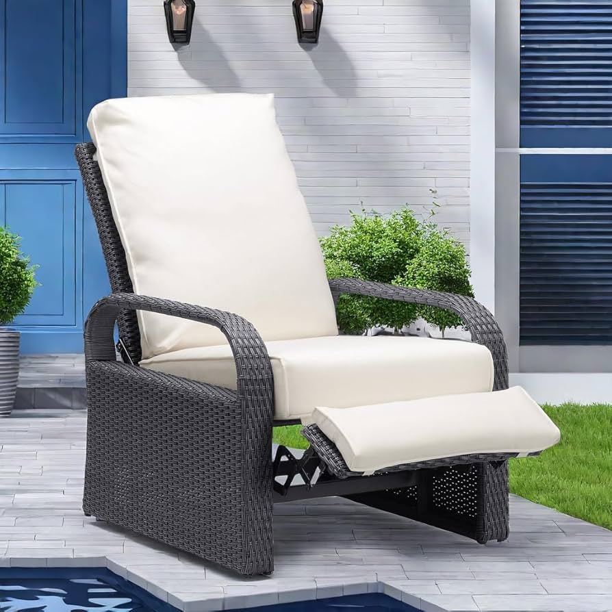 Wicker Reclining Outdoor Chair