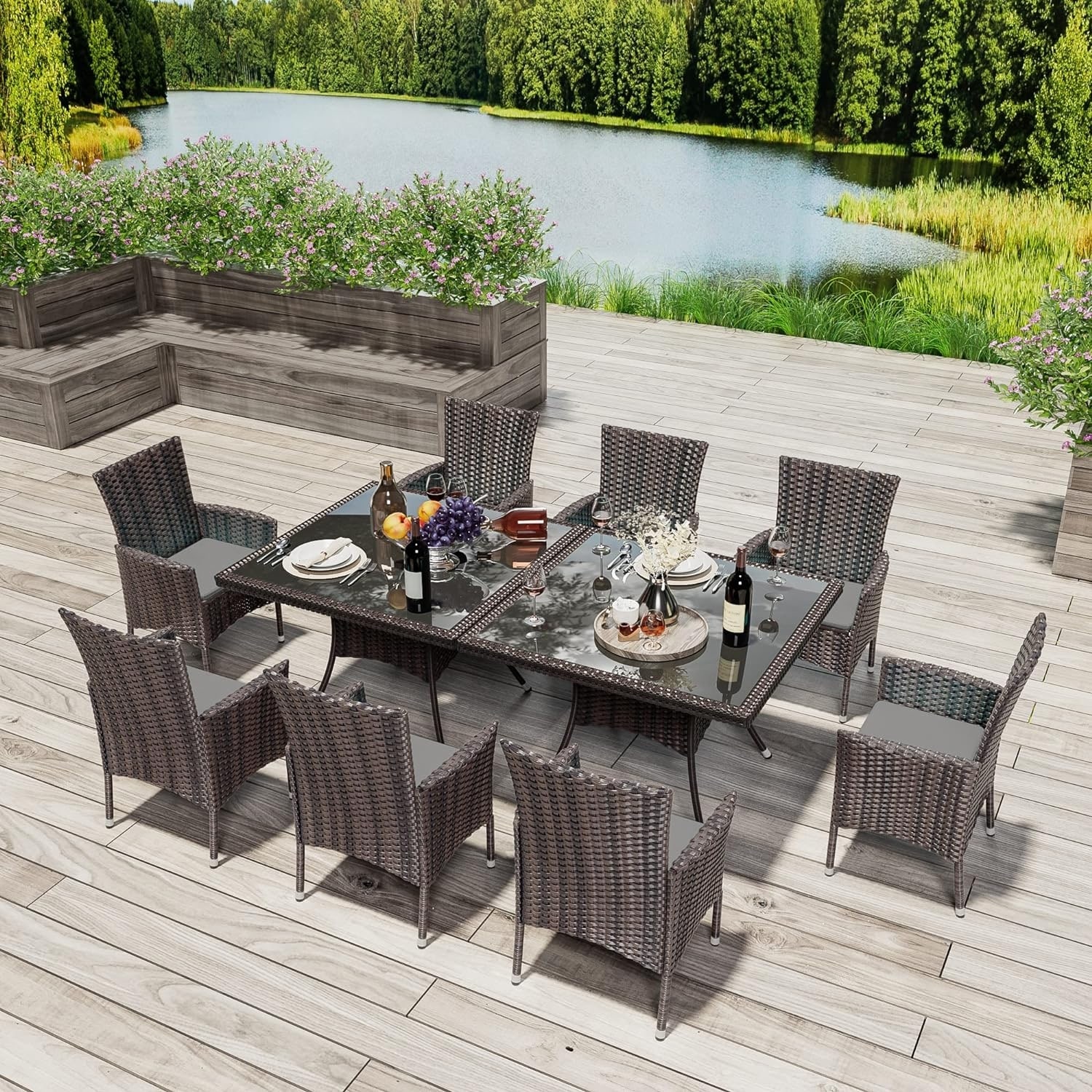 Wicker Dining Set for Outdoor Spaces